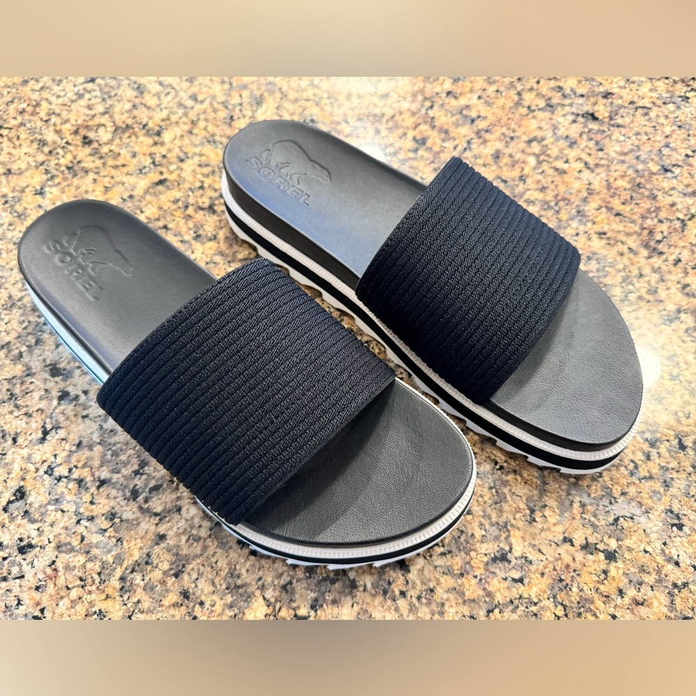 NWOT Sorel Women's ROAMING EASY SLIDES Sandals Shoes Size 8.5 BLACK/SEA SALT